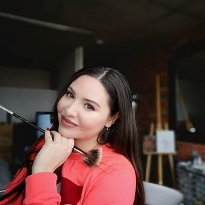 Meet your Posher, Crystel